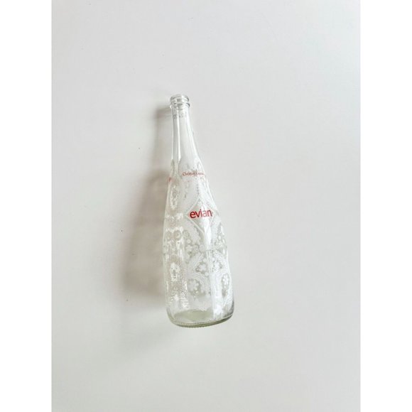 EVIAN x Christian Lacroix Glass Snowflake Lace Bottle Vase, Size 750 ml - Picture 3 of 7